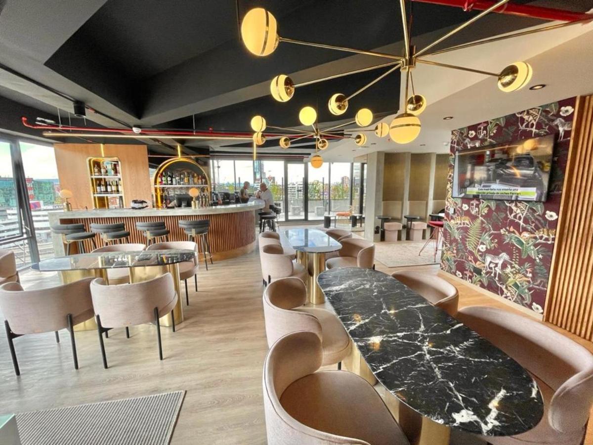 Icon 100 Luxury Apartasuites Bogota Luaran gambar