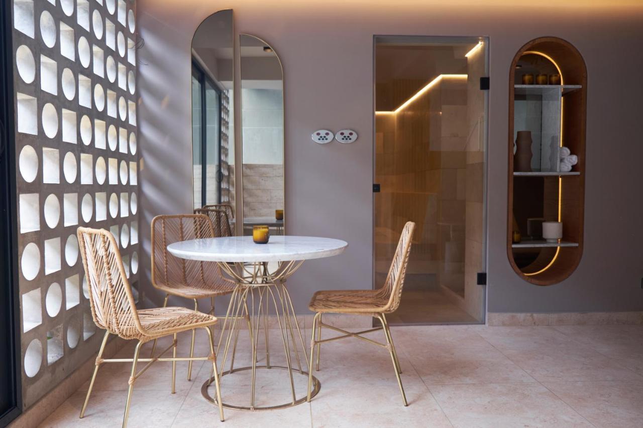 Icon 100 Luxury Apartasuites Bogota Luaran gambar