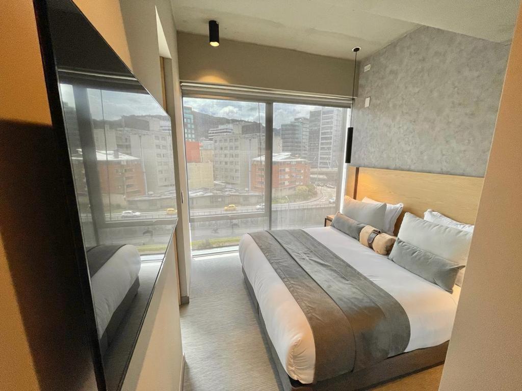 Icon 100 Luxury Apartasuites Bogota Luaran gambar